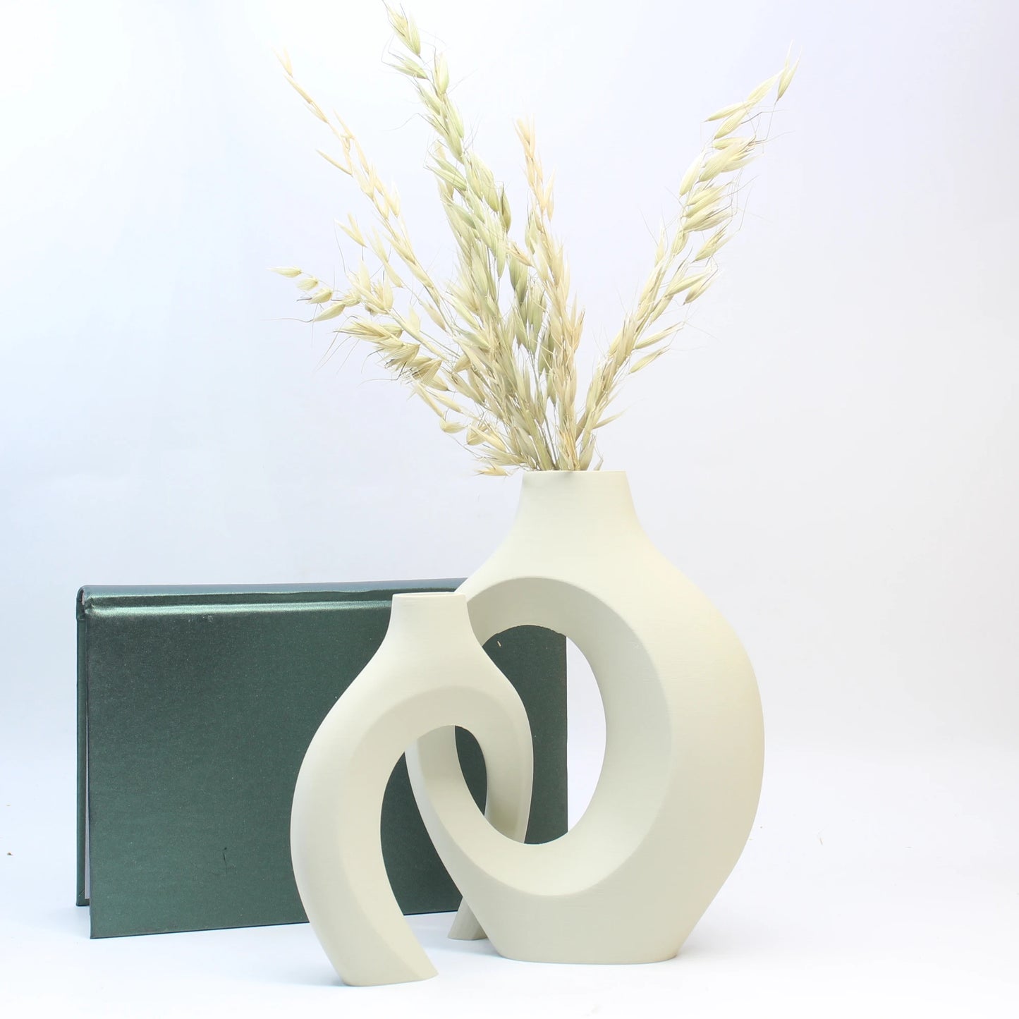 Hugging Vase Set - Home & Office Decor